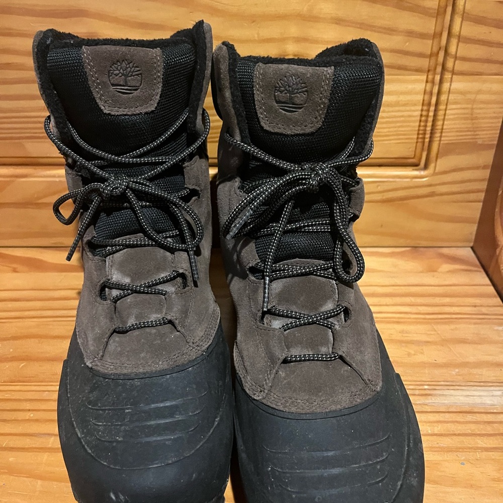 Timberland Men's Dark Brown and Black Snow Boots - great shape